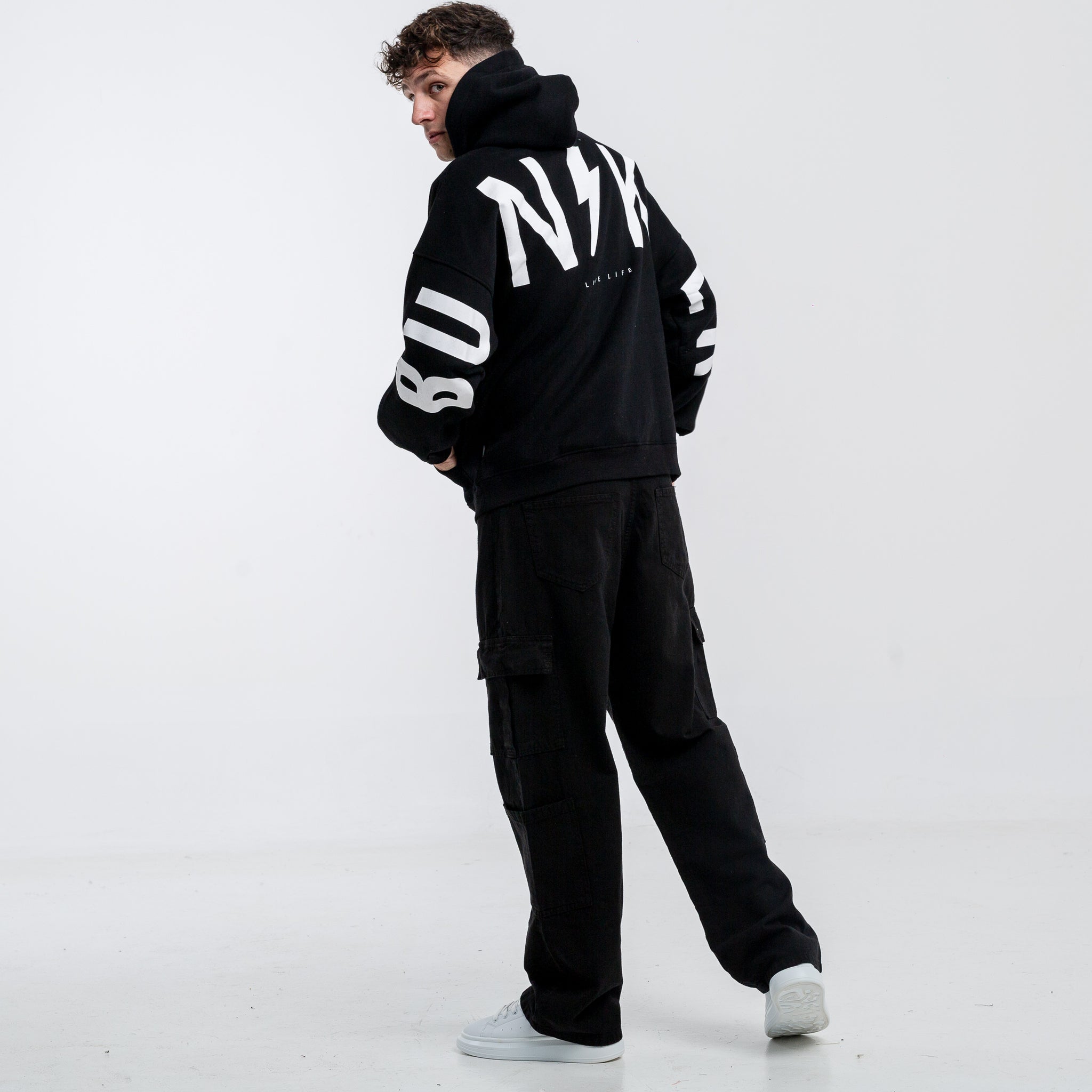 Buzo Canguro Oversize BK