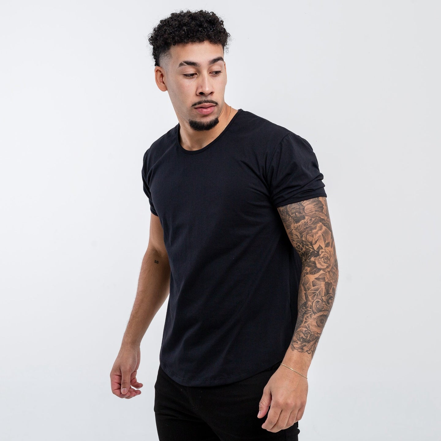 Remera Lisa Básica Ajustada