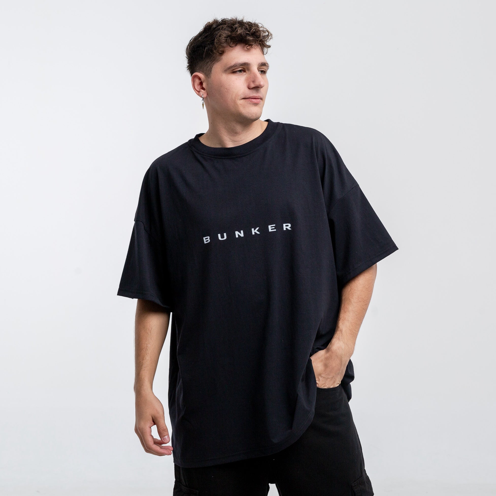 Remera Oversize fina Estampada Bunker