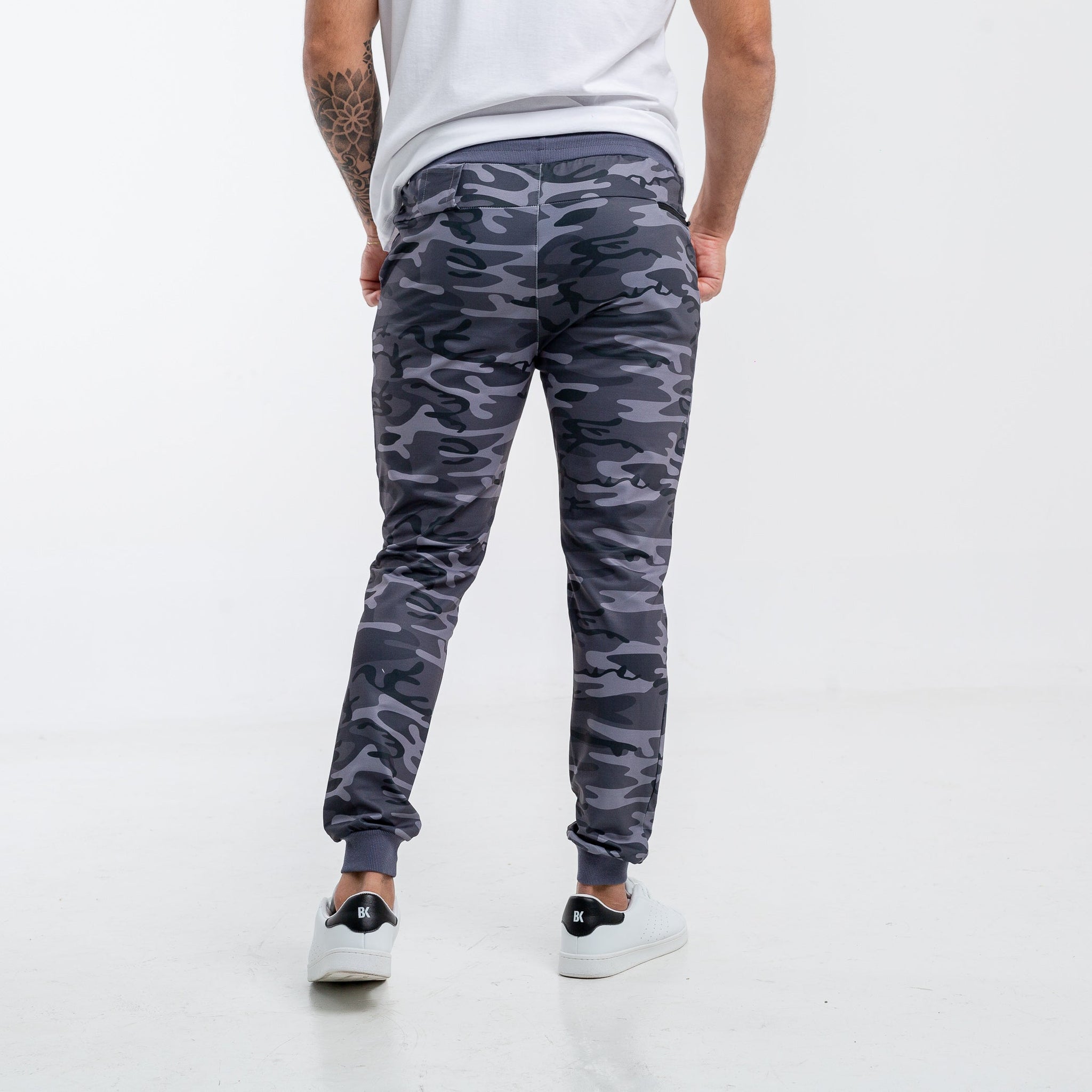 Jogger camuflado